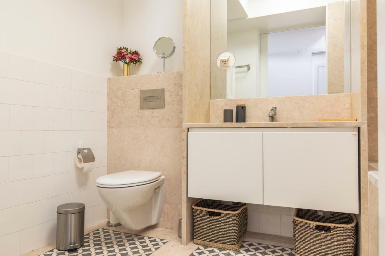 Trendy & Classic 2Bedroom Apartment Lisbon Luaran gambar