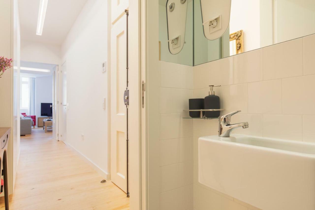 Trendy & Classic 2Bedroom Apartment Lisbon Luaran gambar